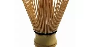 Fouet à Matcha en Bambou